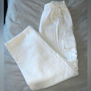 TNA Cozy Fleece Mega Cargo Sweatpants